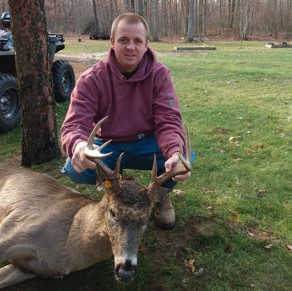 Meet your Posher, Kyle - Picture 1 of 1